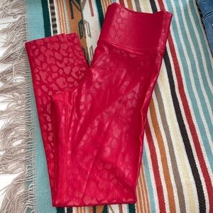 Carbon 38 High Rise 7/8 Legging in Leopard Takara Shine